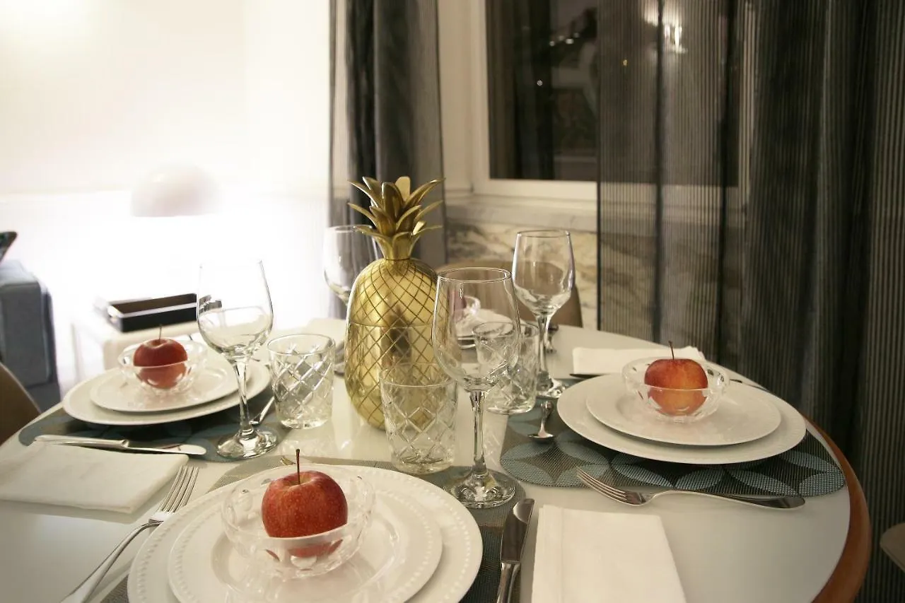 Suite Via Roma 119 La Spezia 0*,  Italy